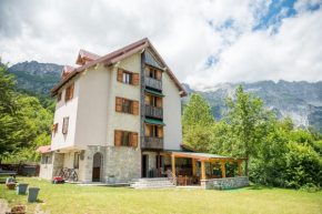 Villa Molla